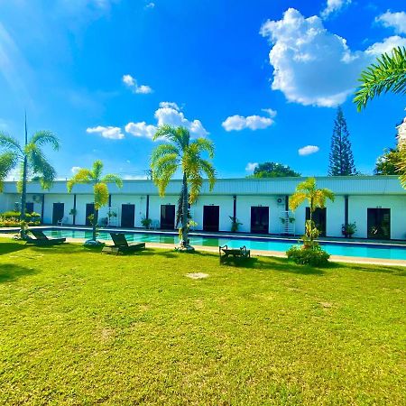 Ogh Resort Hotel アンヘレス エクステリア 写真